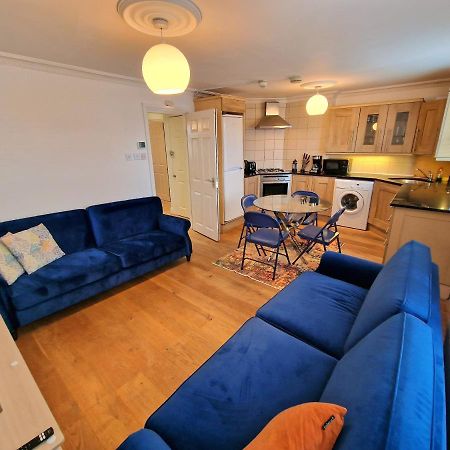 Cosy Home In Kensington - Great Location! 3 Minutes Walk To Earl'S Court Station Londra Dış mekan fotoğraf