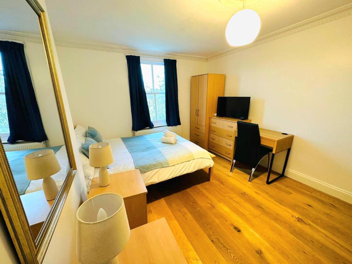 Cosy Home In Kensington - Great Location! 3 Minutes Walk To Earl'S Court Station Londra Dış mekan fotoğraf