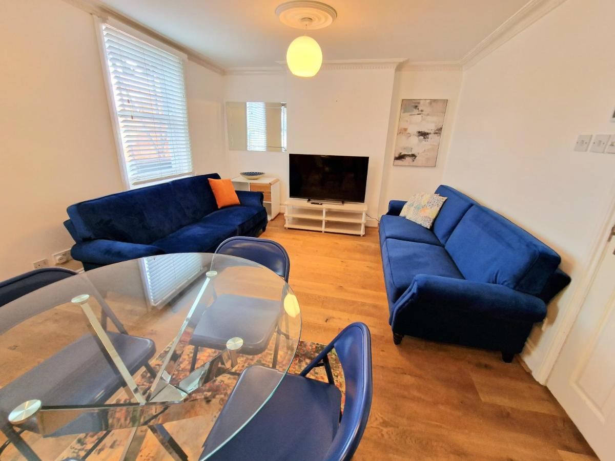 Cosy Home In Kensington - Great Location! 3 Minutes Walk To Earl'S Court Station Londra Dış mekan fotoğraf