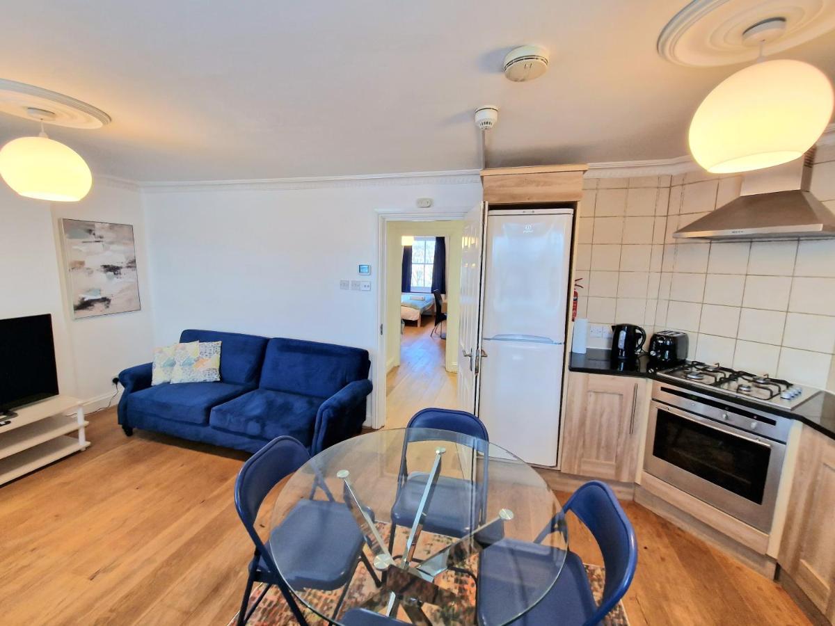 Cosy Home In Kensington - Great Location! 3 Minutes Walk To Earl'S Court Station Londra Dış mekan fotoğraf